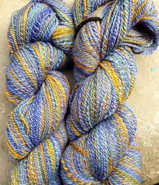 Spun yarn