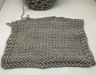 H snug worsted swatch