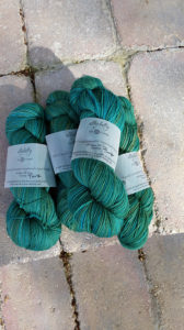 http://www.ravelry.com/yarns/library/elliebelly-elliebelly-blue-faced-leicester-superwash-sport