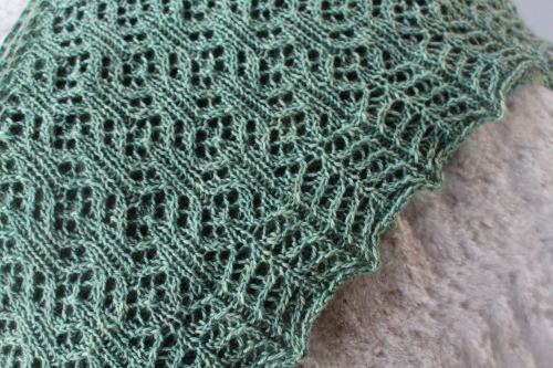 Heart of Wales Shawl in Elliebelly Angel Fingering