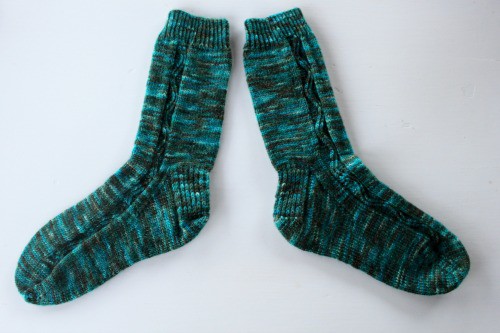 Zigzagular Socks Knit in Elliebelly Juliet Merino