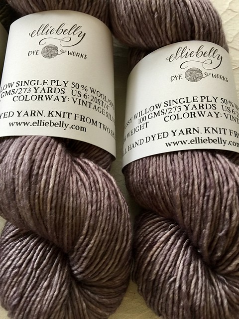 Elliebelly's Pussy Willow in the Vintage Silver Colorway